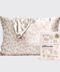 Satin Pillowcase in Leopard
