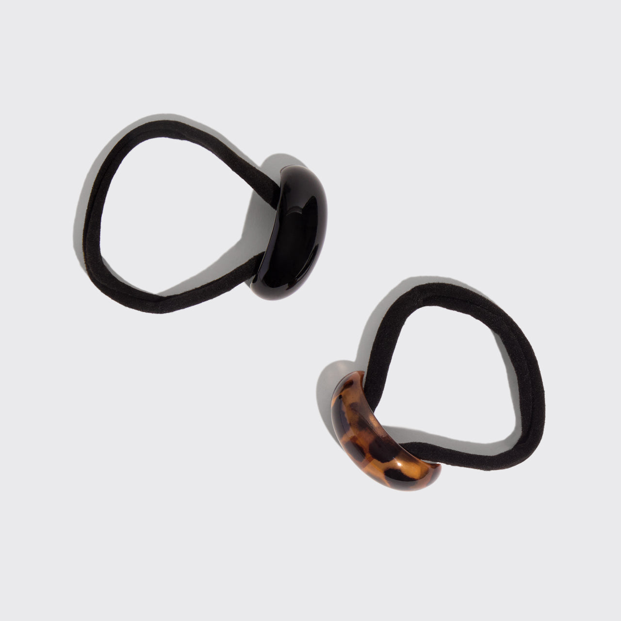 502731-RecycledPlasticSmallCloudCuffs-2pc-Set-Hair-Black_Tort-1280x1280px.jpg