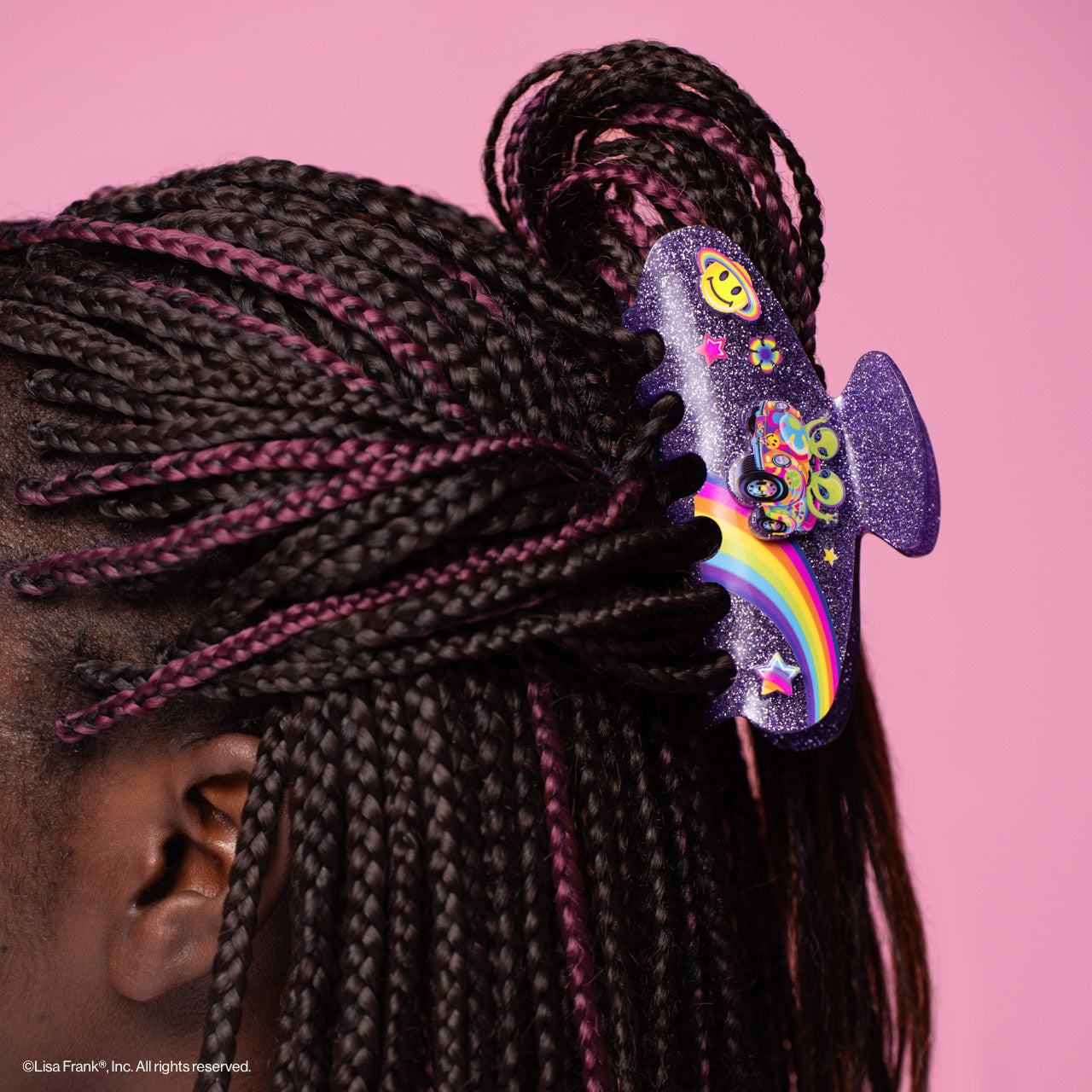 503608-LisaFrankxKitsch-GlitterClawClip-Zoomer_Zorbit-Model-4-1280x1280px-1.jpg
