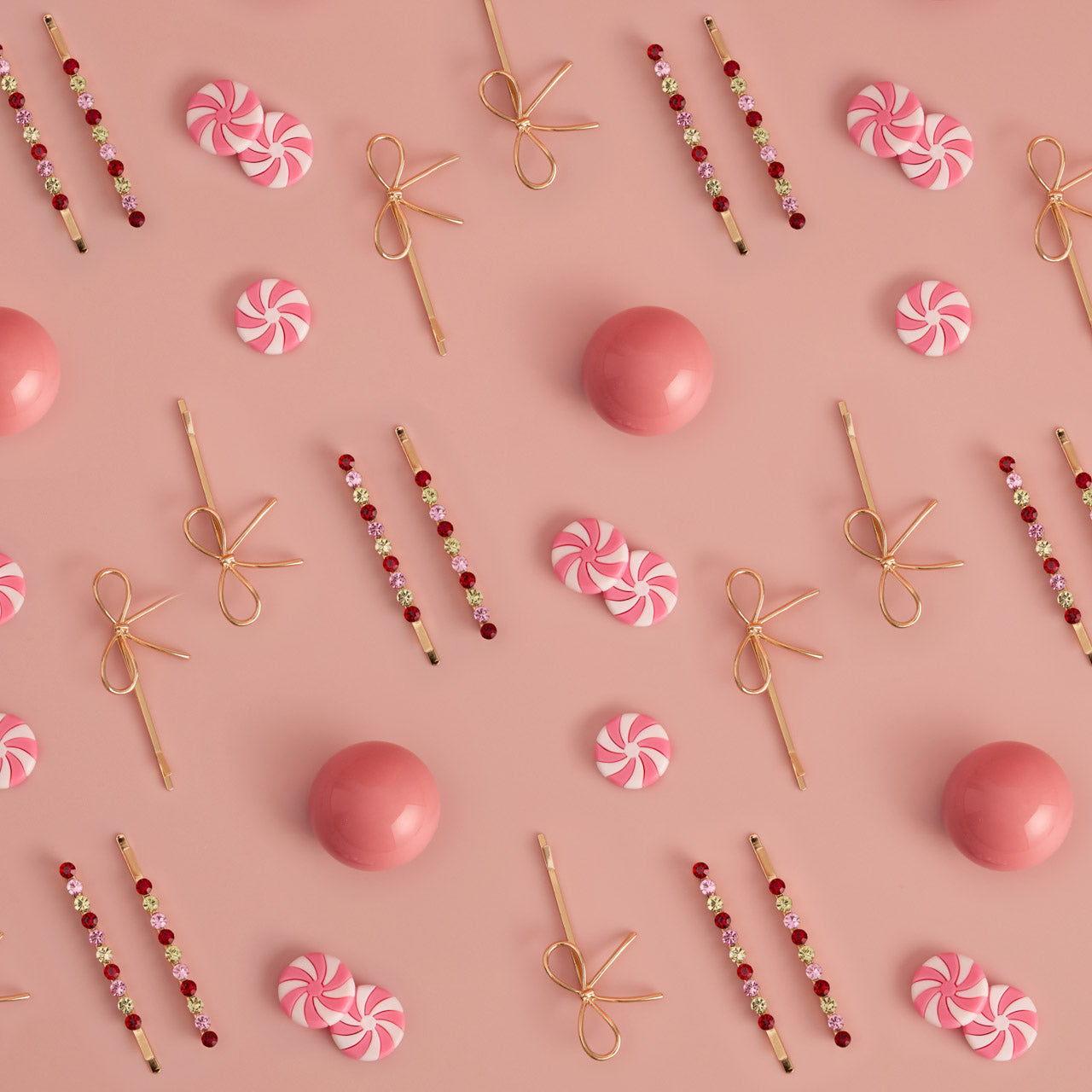 504612-CreativeProductShoot-Holiday-MetalGemstone_BowBobbyPins-3pc-RedPinkGreen-1280x1280px.jpg