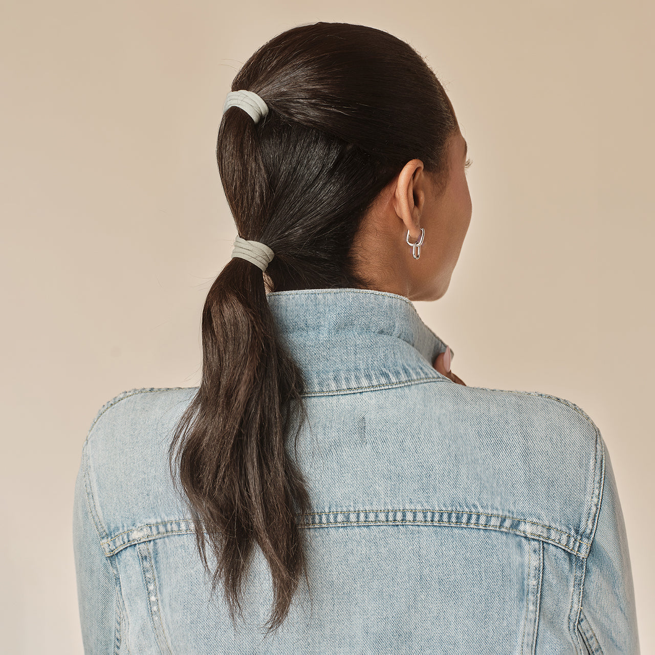 508733_Recycled_Hair_Elastics__Model_8.jpg