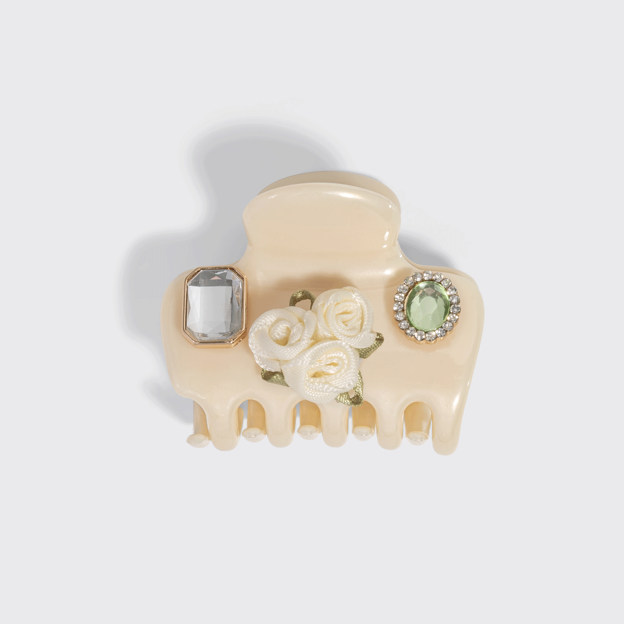 509129-KitschPopTM-CloudClip7pcSet-Vintage-PearlizedCream-GIF-1280x1280-2.gif