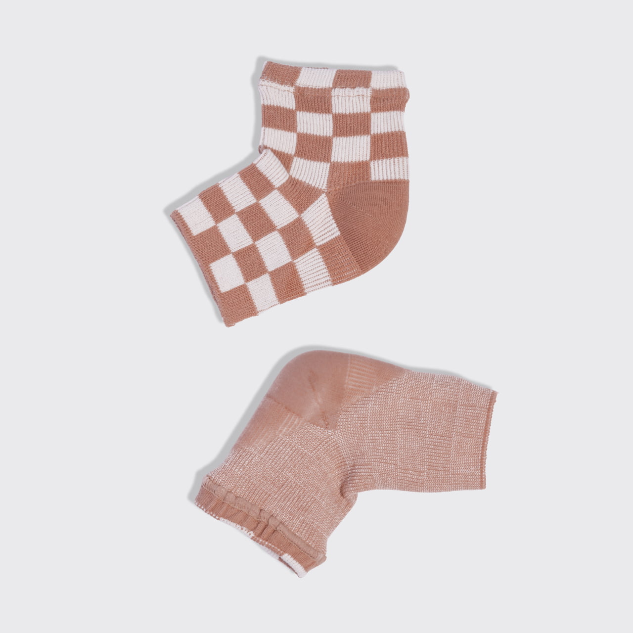 515625-Medium-MoisturizingHeelSocks-Sleep-TerracottaChecker-2-1280x1280px.jpg