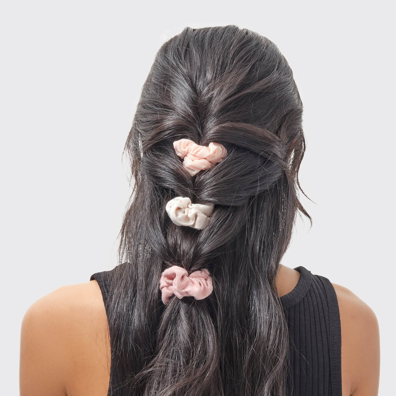 5379-AssortedTexturedScrunchies-5pc-Model-Hair-Terracotta-1280x1280px.jpg