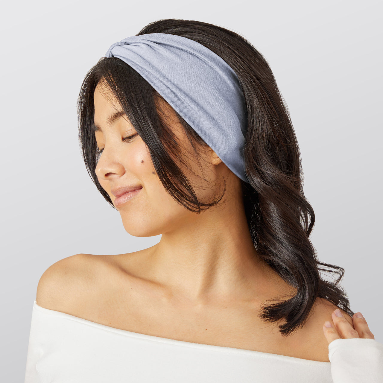 69360-RecycledFabric-WideTwistHeadbands-2pc-Hair-GardenBouquet-Model-4-1280x1280px.jpg